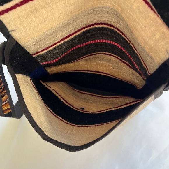 Woven Bag Mexican Boho Crossbody Front Flap w. Pocket Feels Like Wool Cream Red - Picture 7 of 7